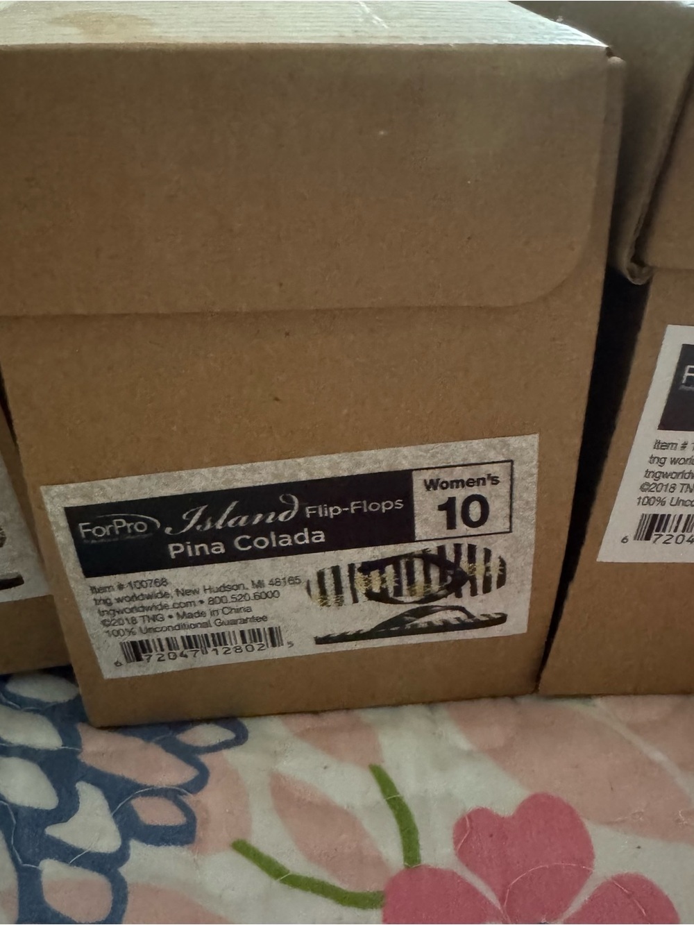 NIB SIZE 10 FLIP FLOPS (3 PAIR) - Picture 3 of 10